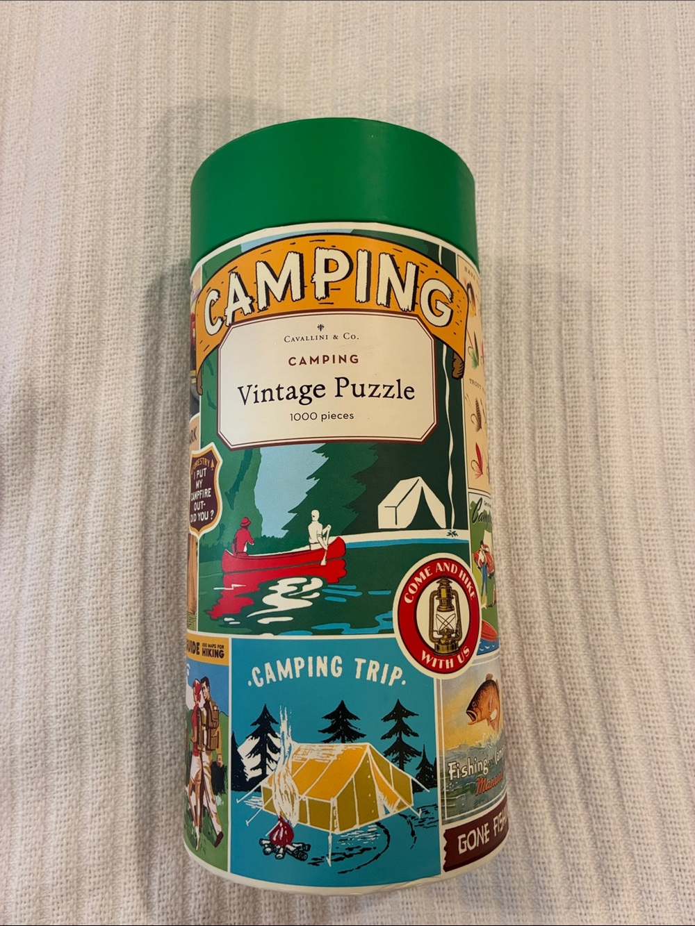 Cavallini & Co. Camping Vintage Puzzle